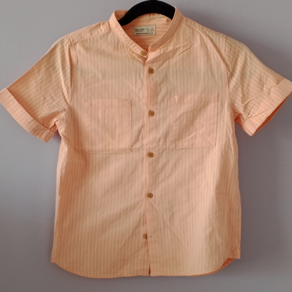 Lightweight Orange Casual Button Down Shirt with Subtle Pattern